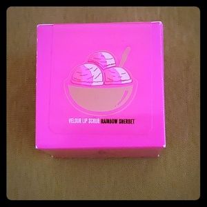 SOLDJeffree Star lip scrub